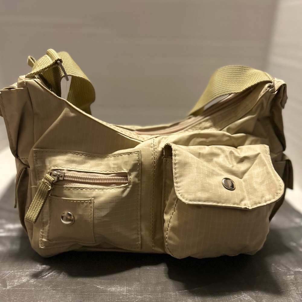 👛 Beige Bolsa Brand Bag